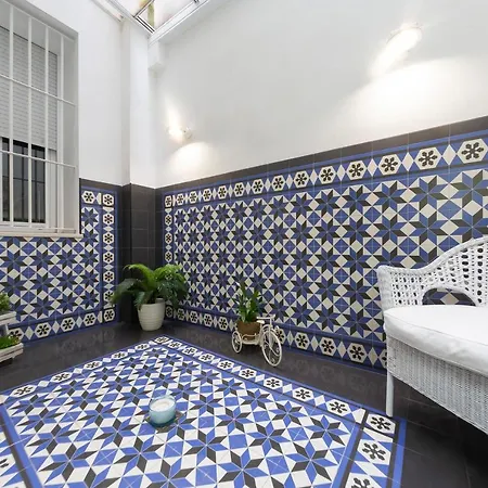 Surthy Villamarta Studio City Center *