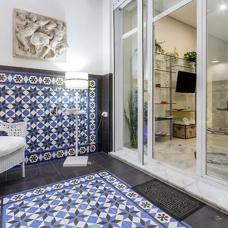 Surthy Villamarta Studio City Center شقة جيريز